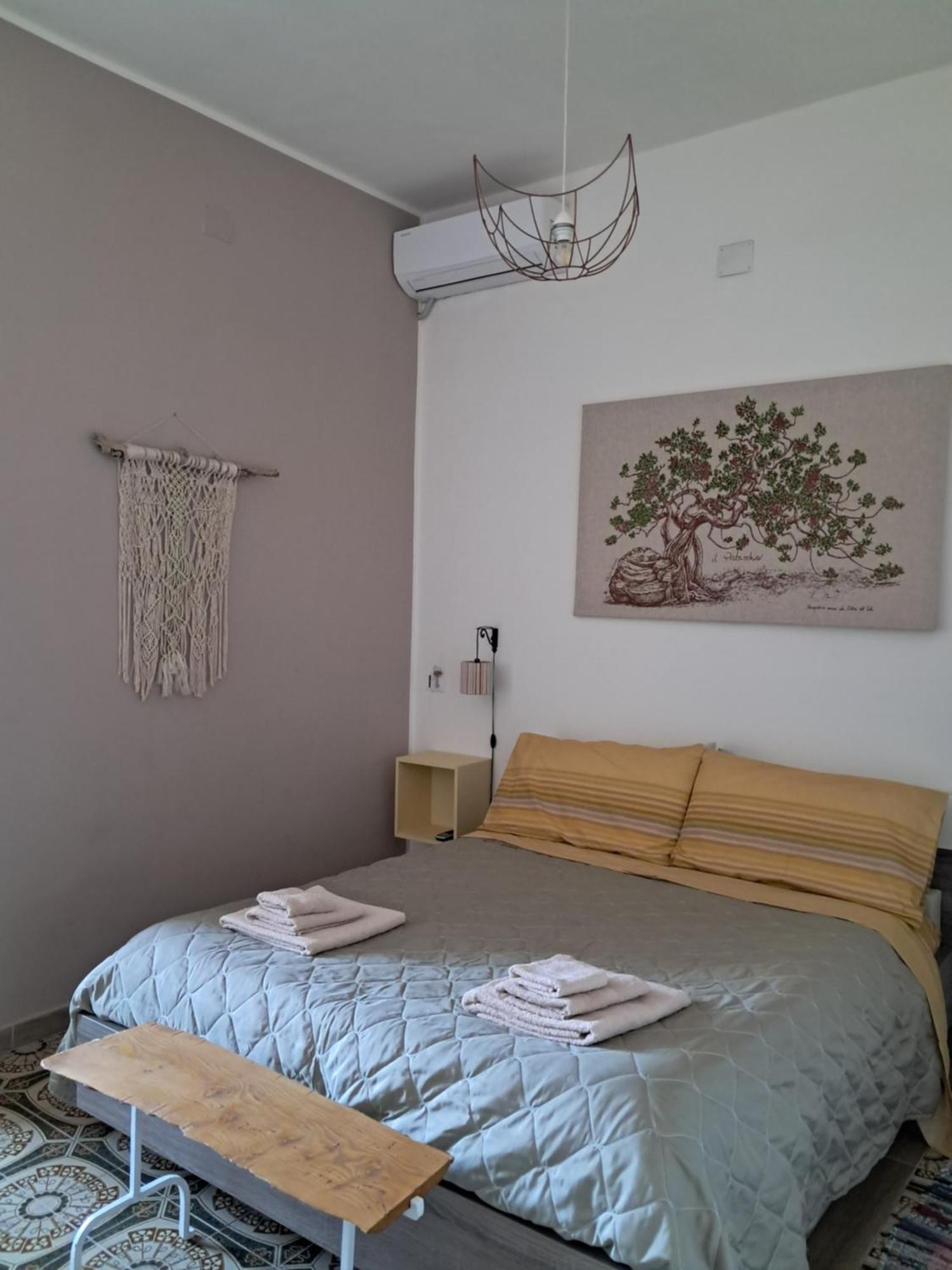 La Casa Di Aneupe Hotel Syracuse Room photo